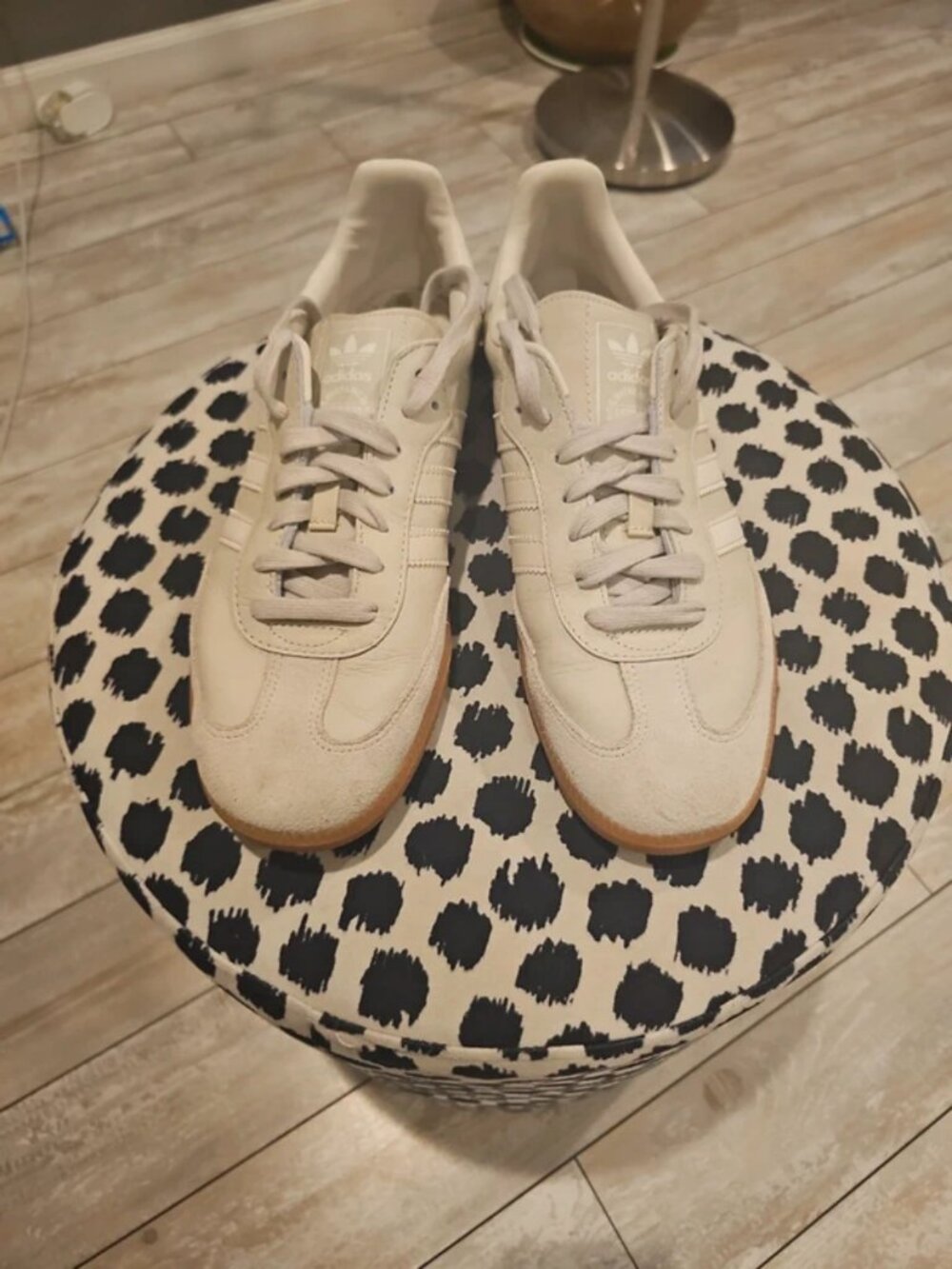 Adidas Women's Samba OG Shoes (Off White)